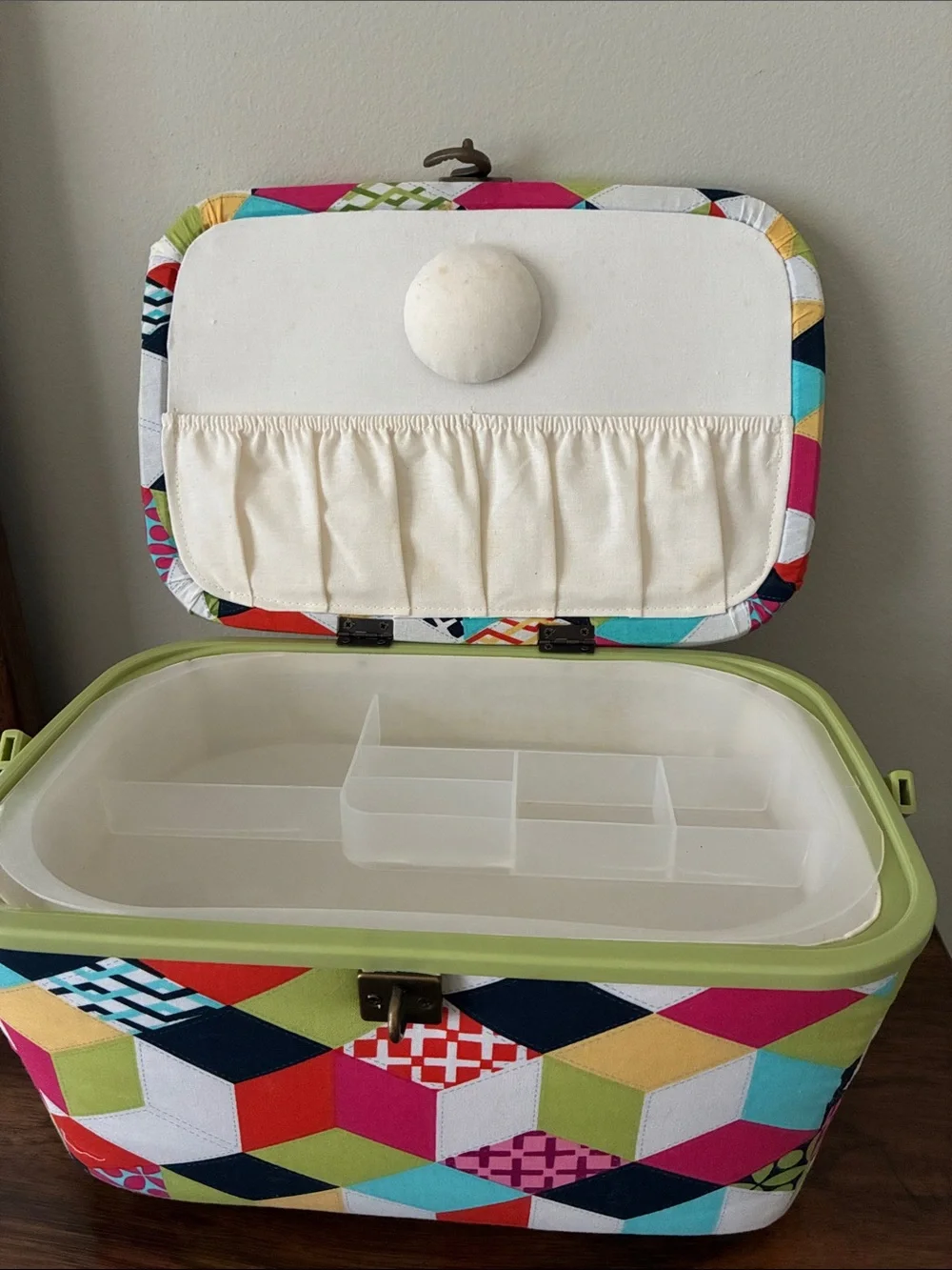Vintage Style Multi-Color Geometric Fabric Sewing Basket W/Tray Pincushion